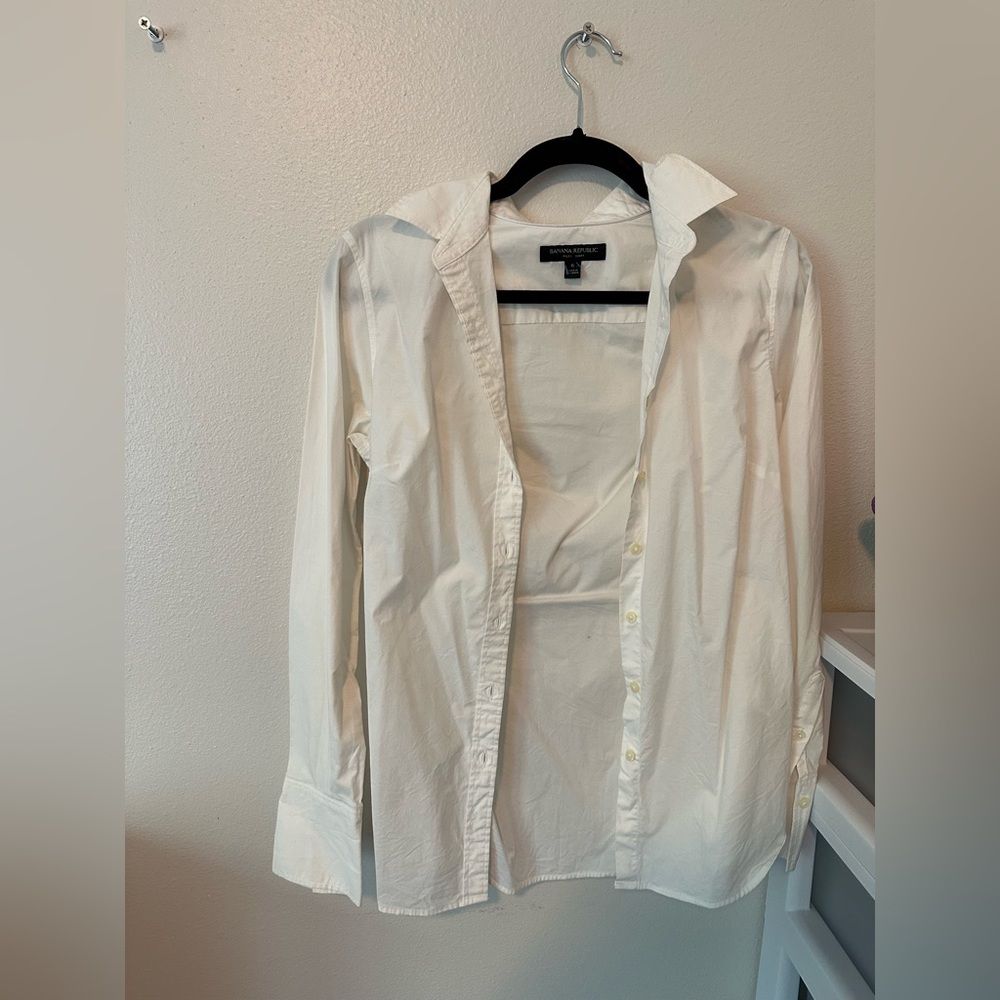 Banana Republic white button down